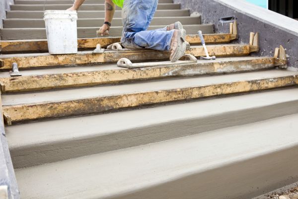 Concrete Steps Pouring in Evansville