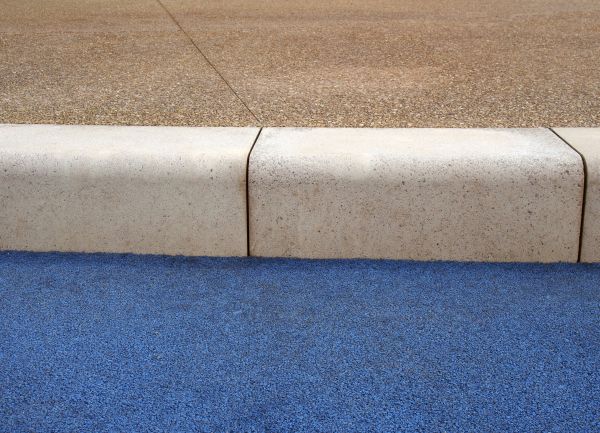 Curb And Sidewalk Installation in Evansville